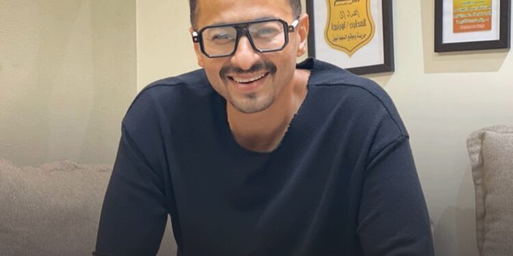 حمادة هلال بخير وينفي الشائعات