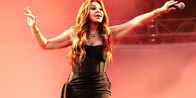 إليسا تتصدر التريند وتبكي في حفل مالمو!