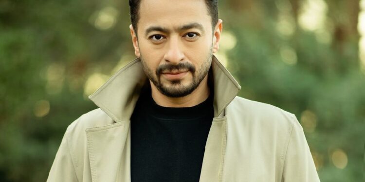 حمادة هلال يؤجل طرح أغنية “حصل” لهذا السبب