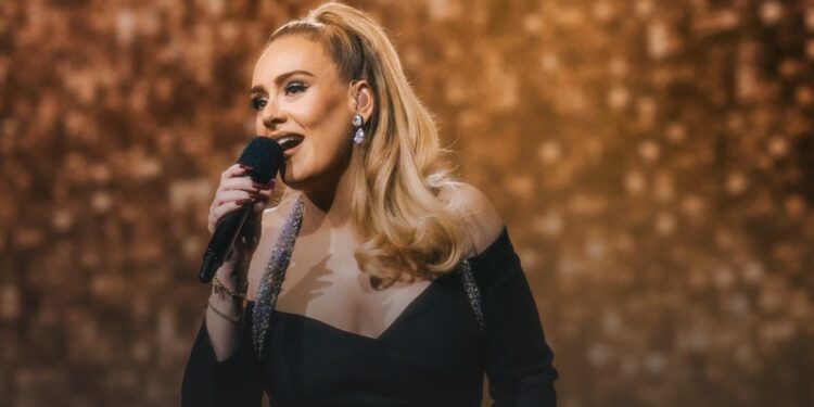 أديل تأخذ إجازة عن الغناء لمدة طويلة