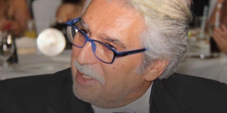 عباس النوري خارج إيزيل