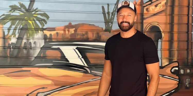 هل يشجع أحمد فهمي الزواج المبكر ؟!