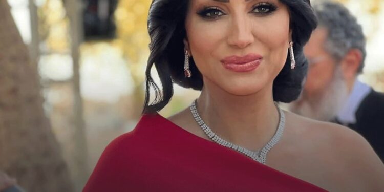 وفاء عامر تهاجم الصحافة الإلكترونية الكاذبة