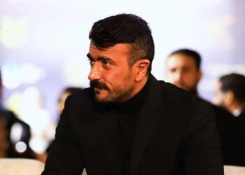 أحمد العوضي وقصته مع عمال البوفيه