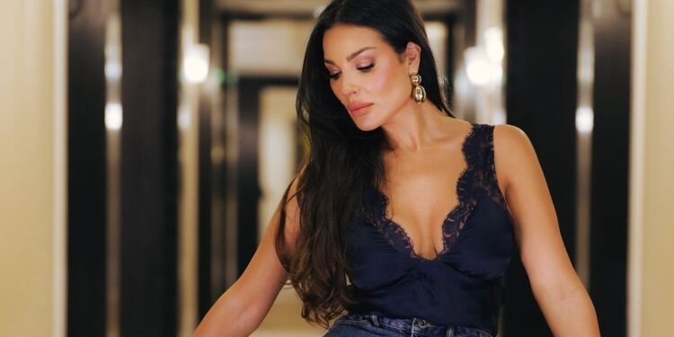 نادين نجيم تنفي الشائعات بعد انفصالها