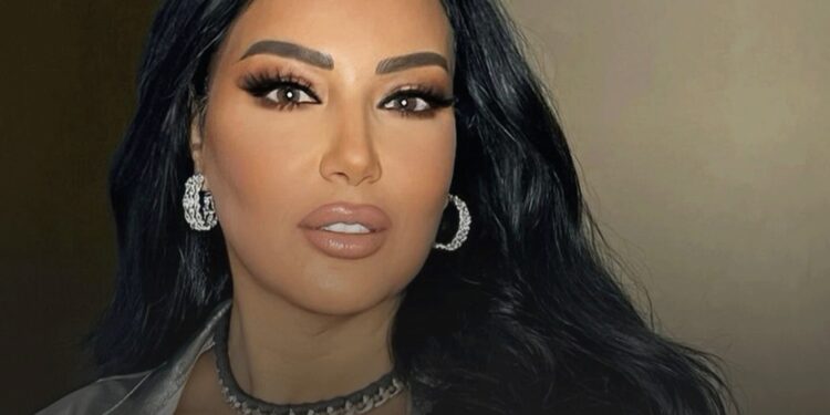 سمية الخشاب تشارك في مسلسل أم أربعة وأربعين