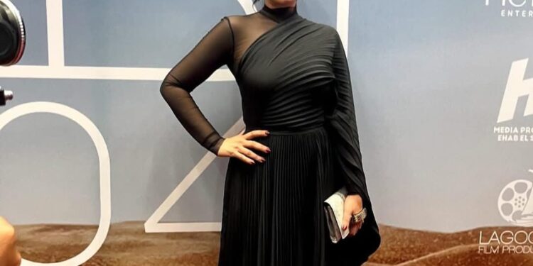 منى زكي وعمرو يوسف بثنائية جديدة