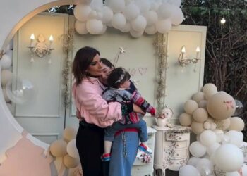 أصالة تحتفل بعيد ميلاد حفيدتها الأولى جيهان وسط أجواء عائلية دافئة