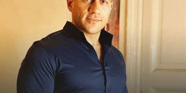 شائعات كاذبة تطال أحمد مكي