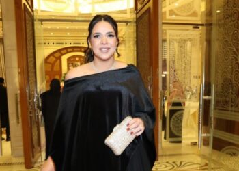 من قصدت إيمي غانم برسائلها الغامضة!