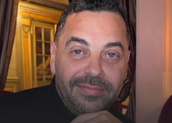 طارق العريان السبب في حذف “60 دقيقه حياة”