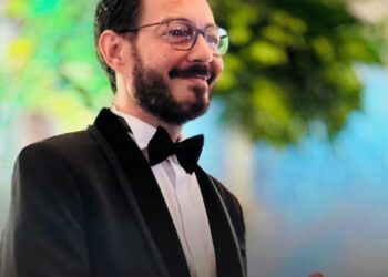 أحمد زاهر: “كنت عايز أقولك ما تسيبينيش”