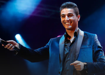 محمد عساف يعود للمسرح بعد سنتين