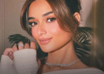 ملك زاهر: “مش مصدقة إن الوقت جري كده”