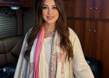 كندة علوش تتحدث عن تجربتها في “إخواتي”