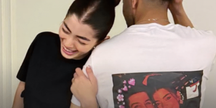 هشام جمال يعايد زوجته ليلى زاهر