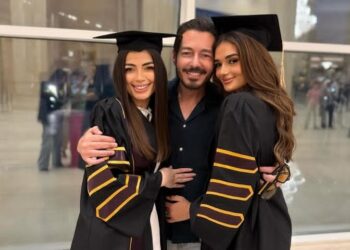 أحمد زاهر.. أب محظوظ بين الجمال والعلم والنجاح