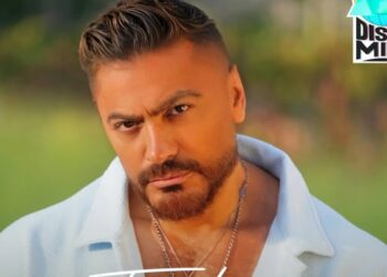 تامر حسني يستلهم من معجبة!