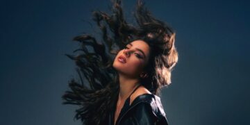 سيلين ديون تعود للمسرح