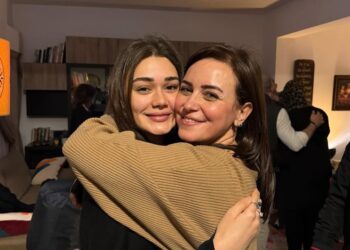 أبطال حكاية نرجس يقدمون الدعم النفسي ل بسنت أبو الباشا